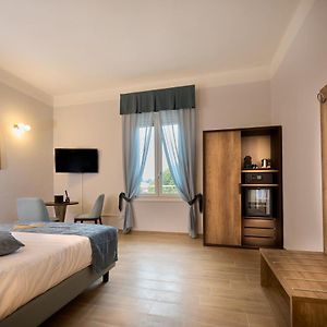 Double Room Private External Bathroom